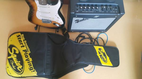 Fender Electric Guitar 1