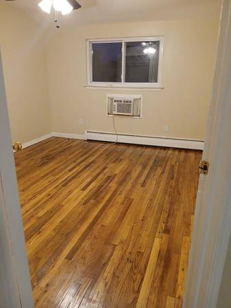 Affordable large room for rent 1