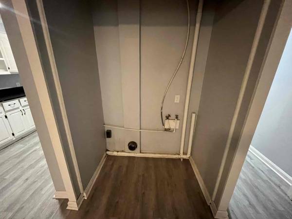$1,450 / 4br - 4 Bedroom, 2 Bath House in SE Decatur (Decatur)63439782821377124