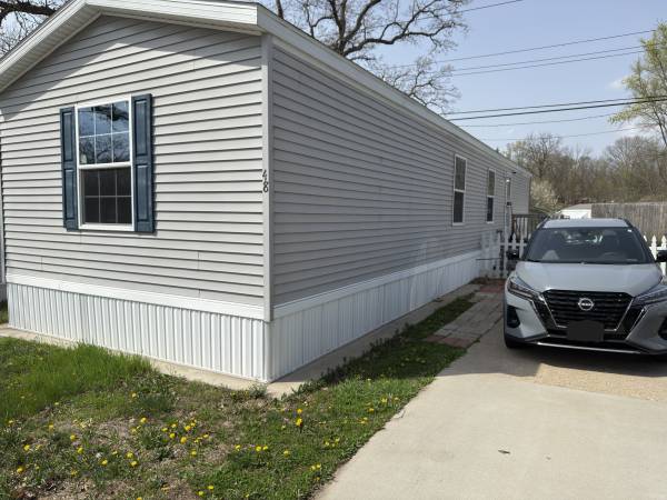 $38,500 / 2br - 936ft2 - Mobile Home (We speak Spanish) (Beloit)63846720660481122