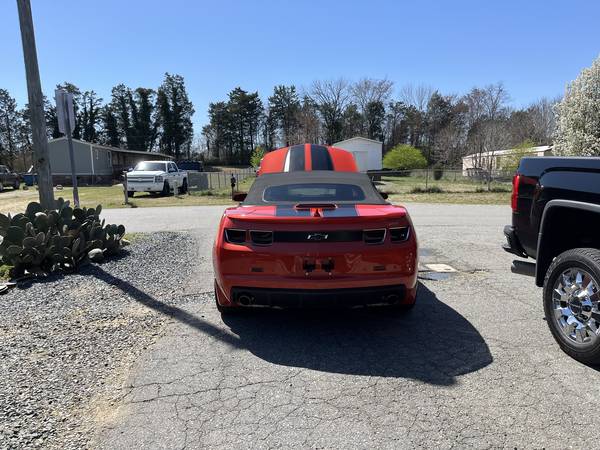 Camaro SS descapotable 2011 - $22,500 (Concord)63613482520833123