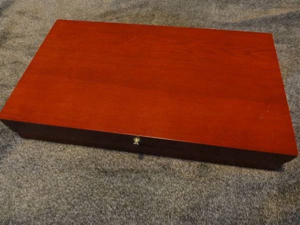Silverware box 1