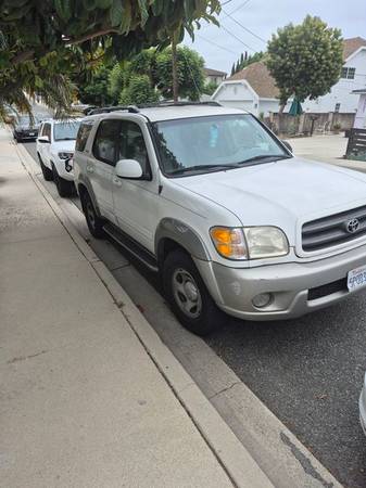 2002 Toyota Sequoia - $3.800 (redondo beach)63470774791811121