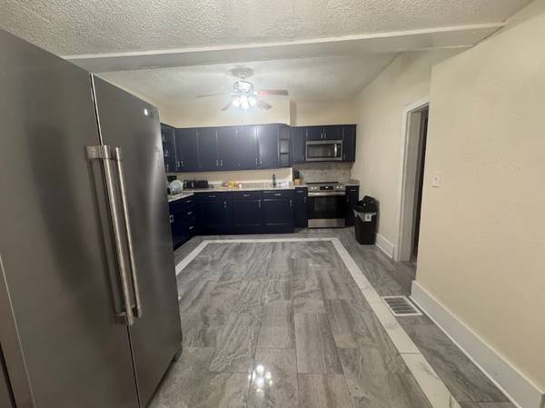 $695.00 / 1br - Vida de Calidad en Área Central en Bristol TN - Habitación PRIVADA - Todos los Servicios63786354568065122