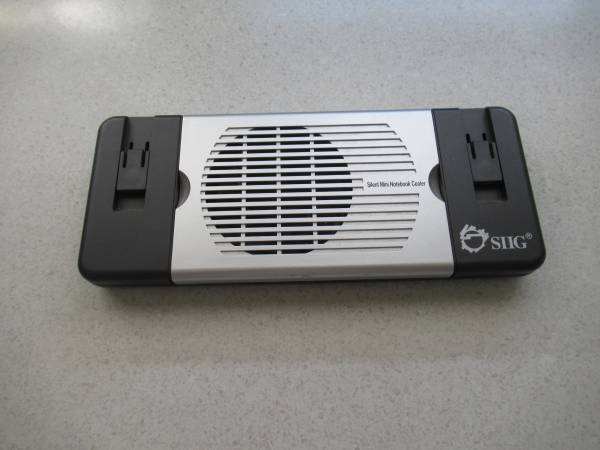 Silent Mini Notebook Cooler 1