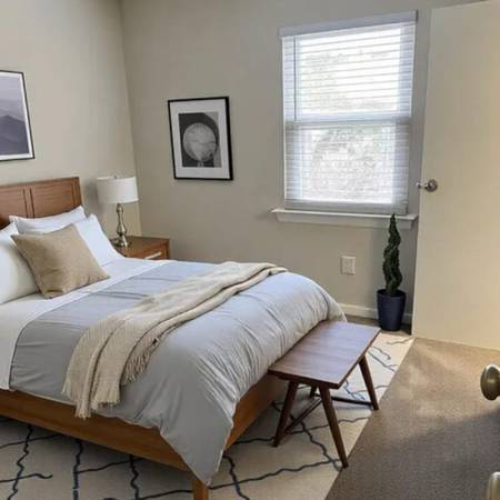 $1,579 / 1br - 769ft2 - 1/BD 1.5/BA, Dog Park, Resident Events (204 Kings Arms Street, Ashland, VA)64027110889091122