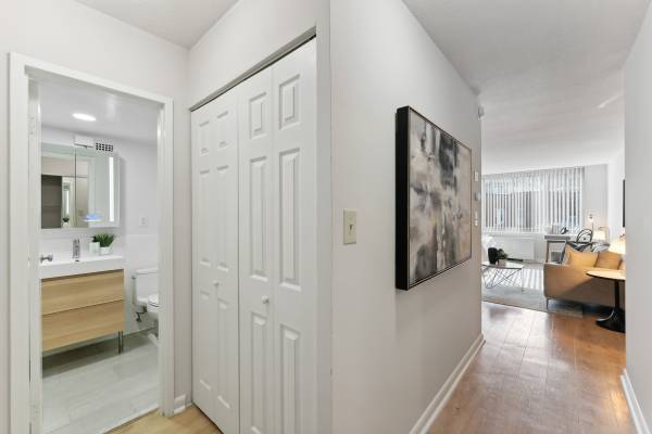 $2,150 / 513ft2 - ¡Hermosos apartamentos estudio renovados – ¡Todos los servicios incluidos! (LOGAN CIRCLE)63779464512513120