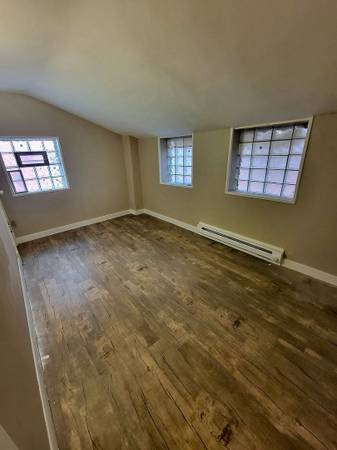$1,395 / 2br - 1200ft2 - Recién Pintado, Se Aceptan Pagos en Línea63664526056323122