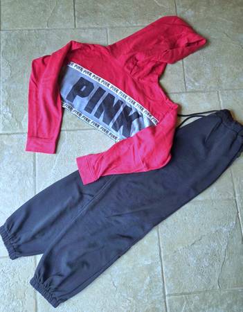 Joggers and Pink Cropped sweatshirt size S 1