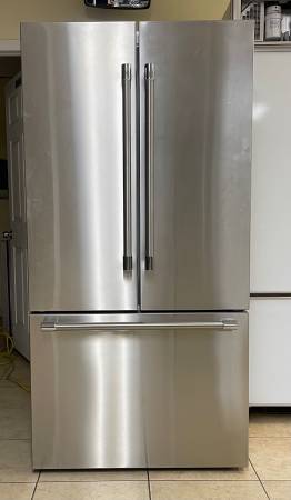 Thermador 36” French Door Counter Depth Stainless Steel 1