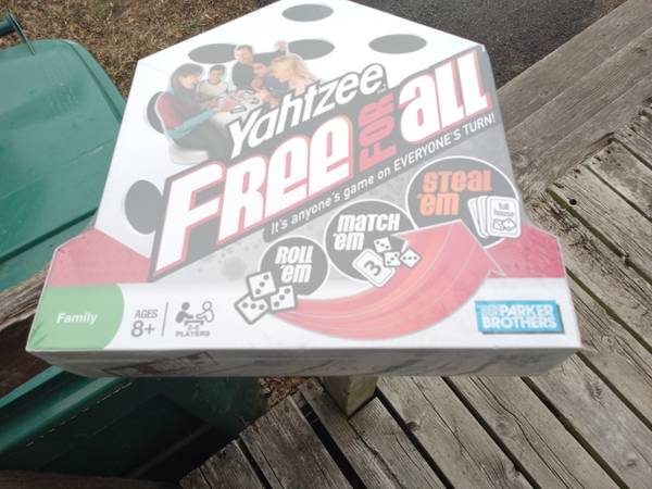 brand new yahtzee free for all game 1