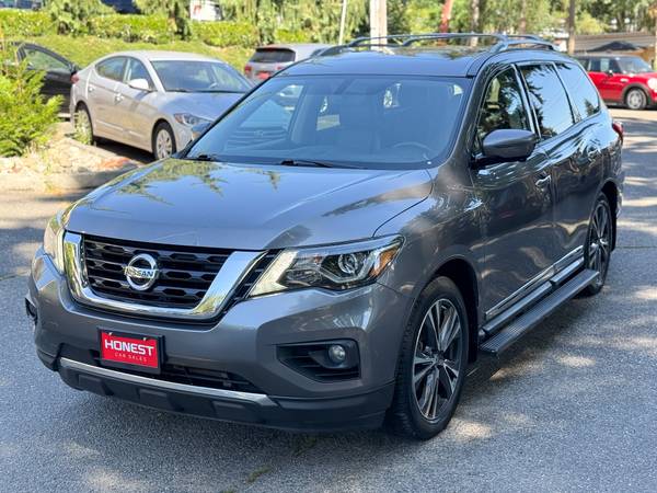 2017 Nissan Pathfinder Platinum Sport Utility 4D - $10,950 (Edmonds)63617880030467122