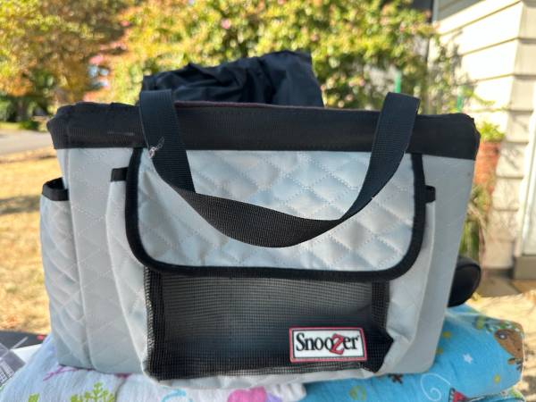 Snoozer Bike Basket - 20 $ (Vancouver)63471430555267120