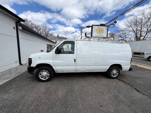 Furgón de carga Ford ESeries E Series E-Series E 150 3 puertas 3 dr 3-dr 2013 - $14,985 (Gaven Commercial Truck Center)63654717047169122
