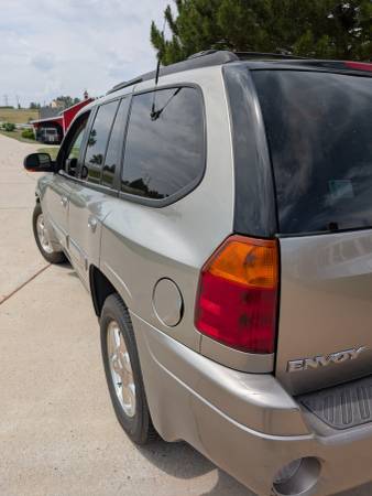 2003 GMC ENVOY - $8,750 (Surrey Ridge)63612553286785121