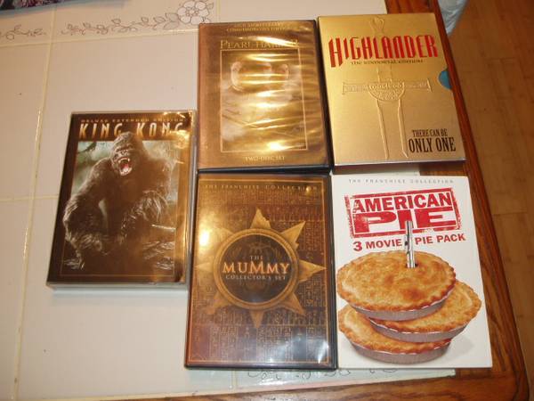 Colecciones de Temporadas en DVD/Pérdidos/NCIS/2 1/2 Hombres/Dukes - $6 (Midway, TN)63436958597121123