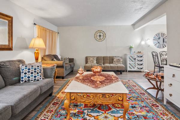 $1,099 / 2br - 1226ft2 - Furnished 2BR/2BA Condo - FULLY FURNISHED (Gainesville)63823033833475120