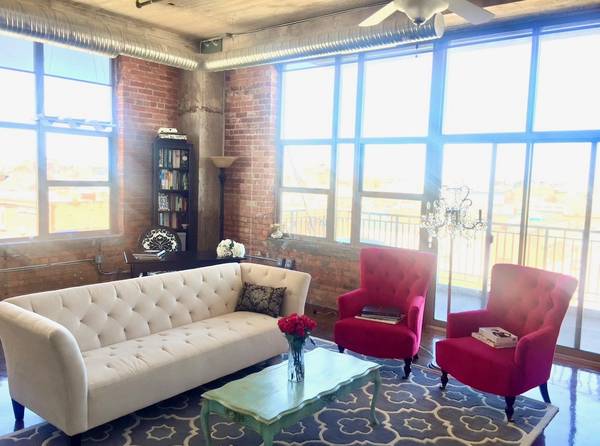 $2,000 / 2br - 1365ft2 - Bartley Loft para alquilar (Downtown)63836553514883123