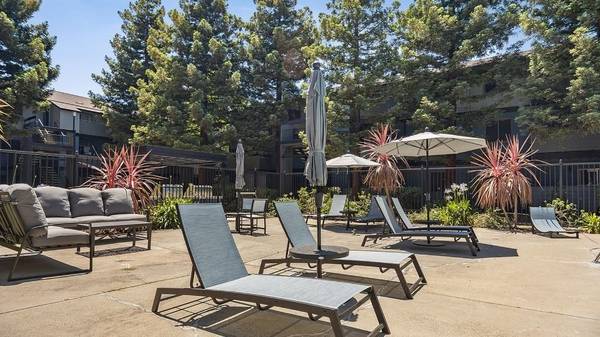 $2,115 / 1br - 600ft2 - ¡1 MES GRATIS EN TODAS LAS VIVIENDAS RENOVADAS! ¡ENTRA Y ENCUENTRA TU HOGAR IDEAL! (san leandro)63686085675267121