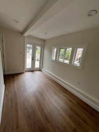 $2,500 / 1br - 650ft2 - Lease Take Over 1bd 1ba utilities INCLUDED (Oceanside)63841343874051123