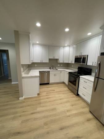 $2,700 / 2br - 2Bedroom / 1Bath ground floor NO FEE ! (alameda)63658095832193124