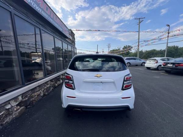 Chevrolet Sonic 2020 - ¡Financiamiento disponible! - $11,50063618752869377124
