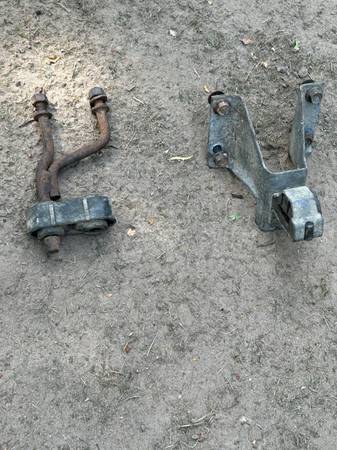 Exhaust frame mounts 1