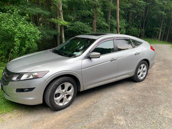 2012 Honda Crosstour, 4WD, 6 cilindros, carrocería tipo hatchback - $6.850 (Holland)63483374729217121