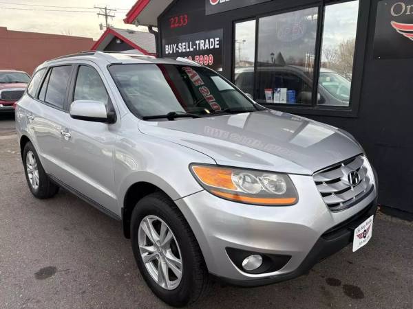 2011 Hyundai Santa Fe  Limited Sport Utility 4D SUV - $6,799 (One Stop Motors)63612355445763121