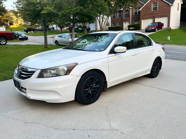 2012 Honda Accord Ex-L ((IMPECABLE EN MECÁNICA)) 57,000 EN EL MOTOR - $4,900 (lithonia)63620369132289121
