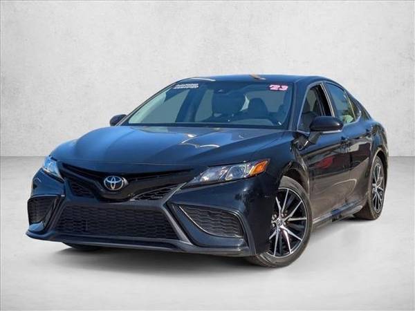 2023 Toyota Camry SE 1