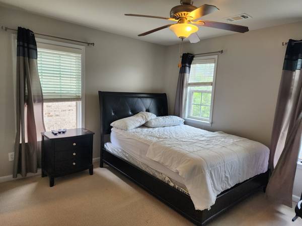 $700 / 1br - Room for Rent with Private Bathroom (Duluth)63964263528451121