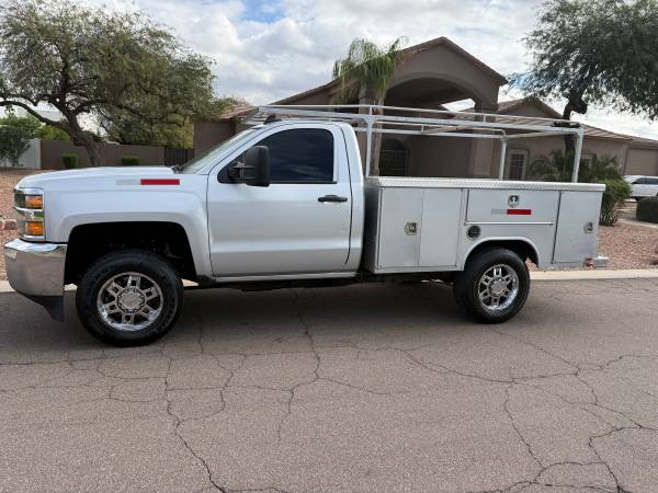 2017 Chevy Silverado 2500 HD Utility Service Truck , 112K Miles 1