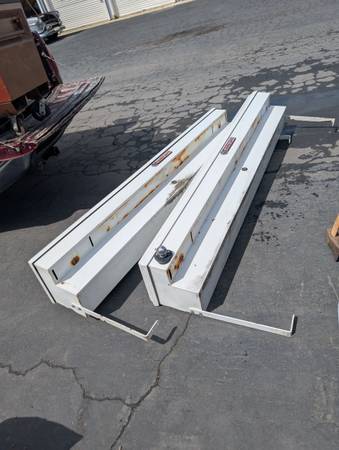 2 cajas de herramientas Knaack WeatherGuard de 2,87 pulgadas con llaves - $590 (Tracy)63471027727873121