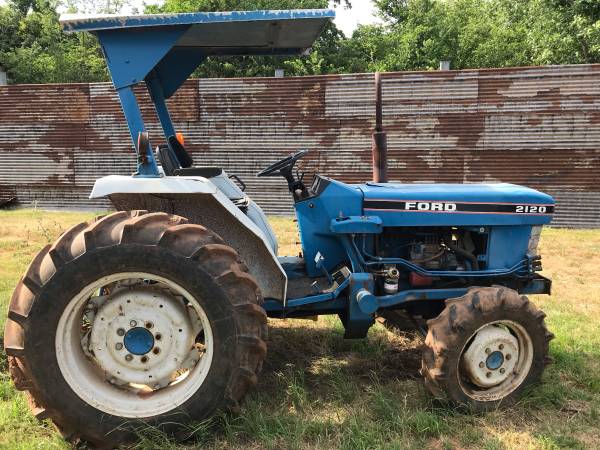 Ford 2120 Tractor 1