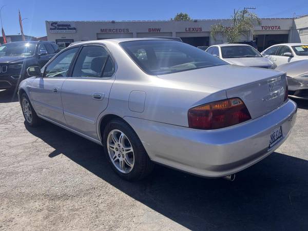 2001 Acura TL 3.2TL - $6,995 (+ Main Street Auto)63470899195393123