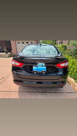2016 Ford Fusion SE – Funciona Excelente – 75K Millas - $8,000 (Lincolnwood)63618752979329122
