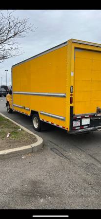 2015 GMC Savana Commercial Cutaway 16’ Box Truck - $11,500 (Revere)63615747334275121