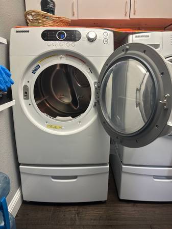 Dryer with storage pedestal - $400 (Tracy)63470273076611123