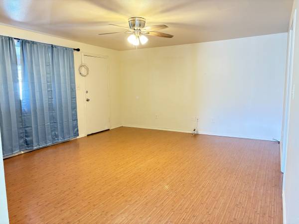 $2,000 / 3br - Three Bedroom Home (Waianae, Leeward, Makaha)63939392997122124