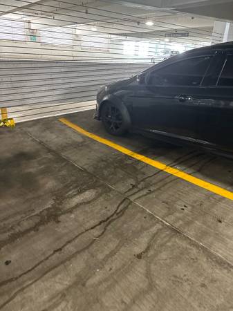 Ford focus 2013 se - $2,000 (Oak Park)63618671591427120