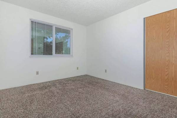 $1,500 / 1br - 600ft2 - Ready for move in. Spacious 1 Bed, 1 bath with balcony. (Seattle)63808059330561121