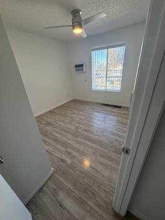 $995 / 2br - 775ft2 - Great unit for solar workers63668337598211121