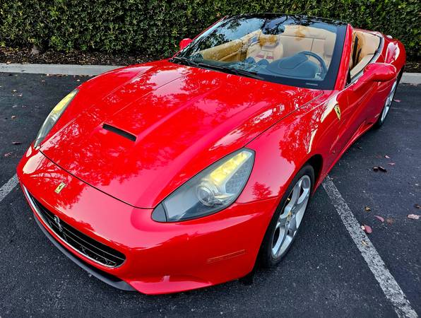 2013 Ferrari California | v8 spider convertible portofino roma - $104,991 (san jose downtown)63469884799745122