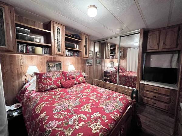 $1,000 / 1br - 396ft2 - Dreaming of summers in the White Mountains (Lancaster, NH)63931520457858122