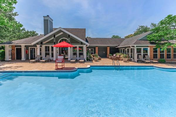 $1,861 / 1br - 730ft2 - Walk-in Closets, Play Area, Dishwasher (8017 Ashberry Ln, Pasadena, MD)63694409951875121