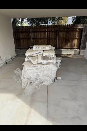La Habra exterior Stucco $20 per bag 16/20 100 base 1