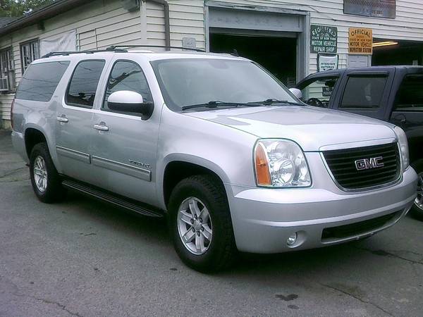 2013 GMC YUKON - $8,950 (East Greenbush)63477921598851121