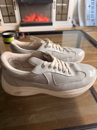 Prada size 9 1