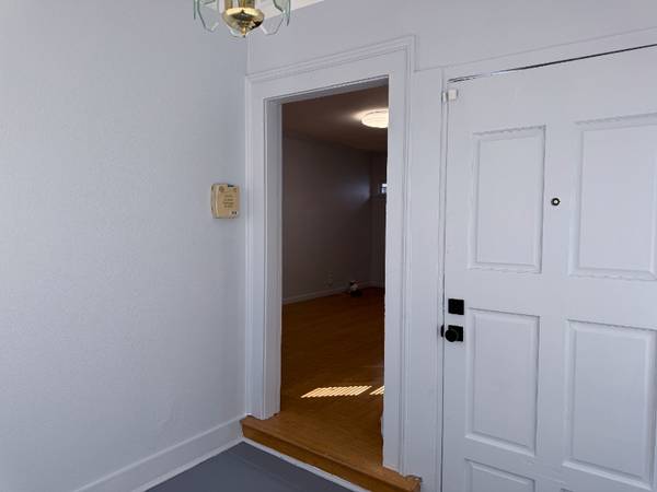 $3500.00 / 3br - 1282ft2 - Estilo Urbano se Encuentra con la Comodidad en 4630 Melrose Ave, Oakland, CA!63888989852035123